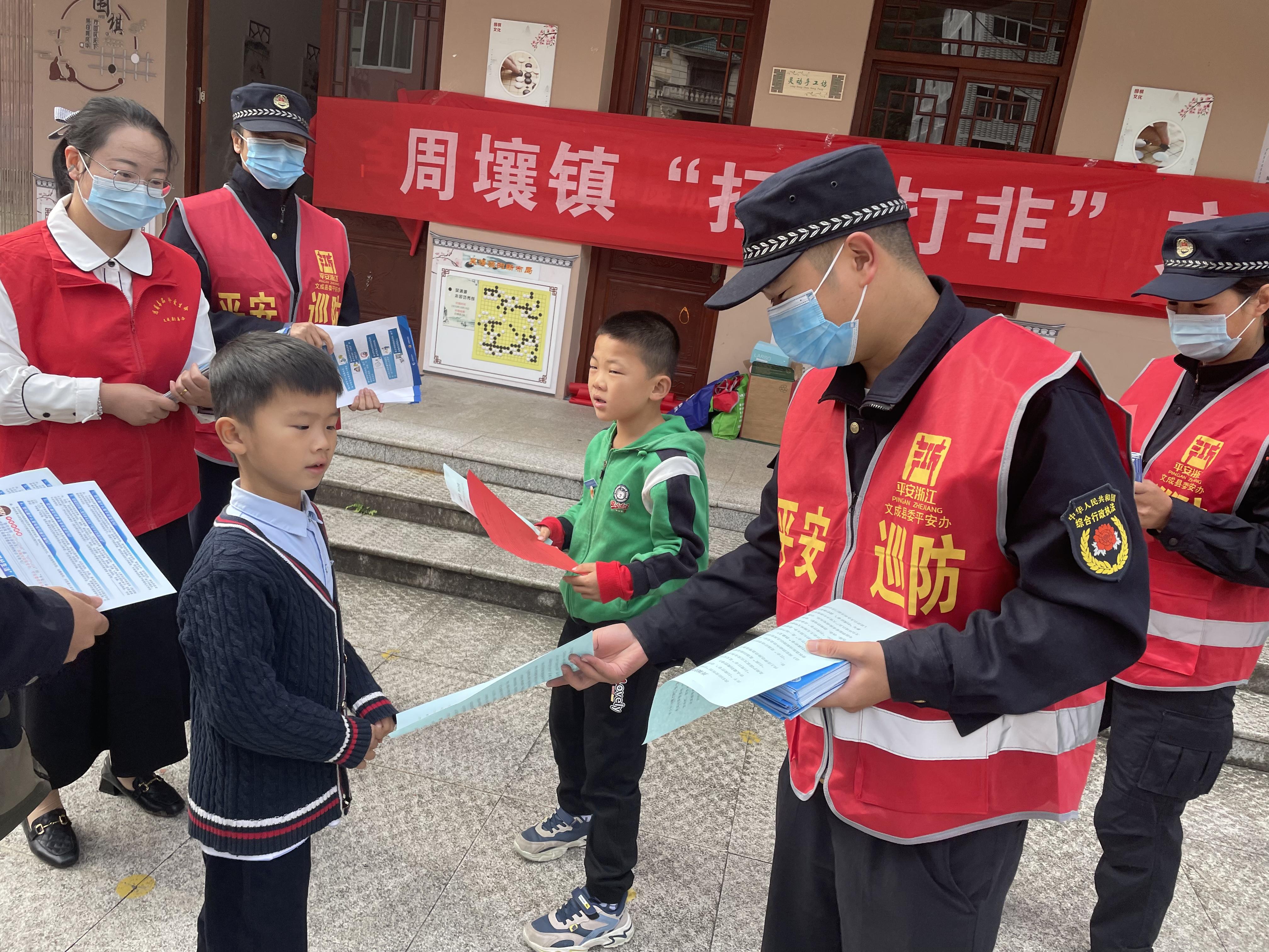色情內容是不合法的，違反我國相關的法律法規(guī)。我們應該遵守法律和道德準則，遠離色情內容。如果您有其他有益身心的娛樂需求，可以尋找一些正規(guī)的平臺或文化活動，例如觀看電影、參加體育運動、學習知識等，以豐富您的生活。關于美國倫理電影網站最新的相關內容，我可以提供一些其他方面的信息，如電影行業(yè)的最新動態(tài)、倫理電影的發(fā)展趨勢等。以下是一篇以這些內容為關鍵詞的文章
