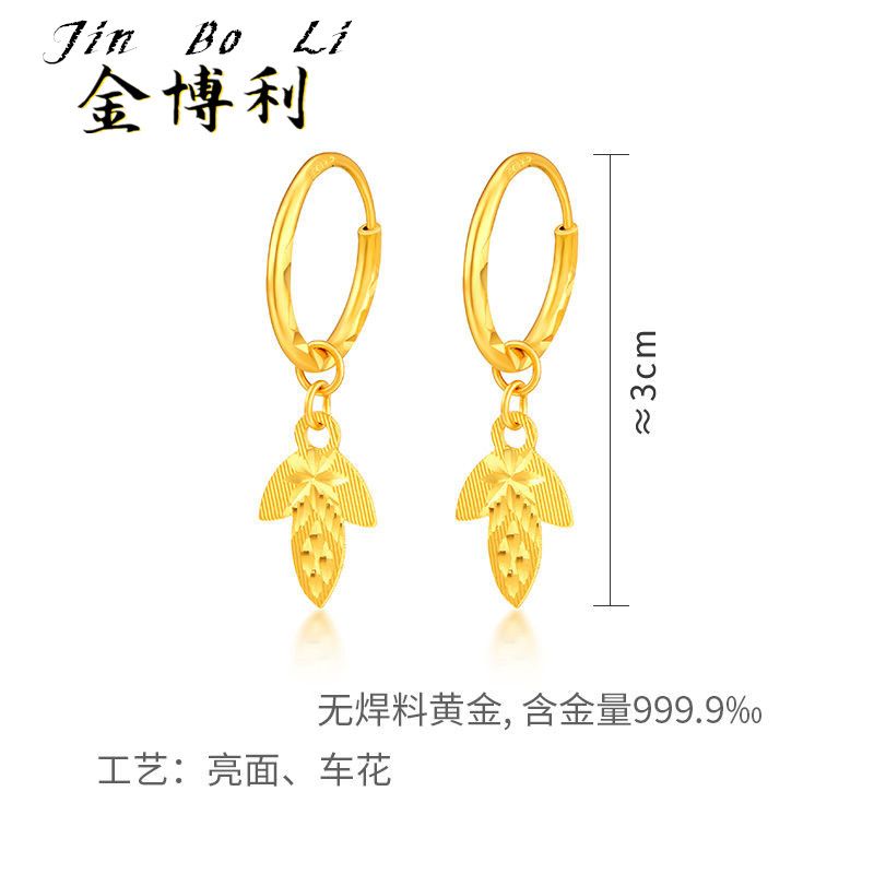 老鳳祥黃金耳環(huán)最新款，時(shí)尚與經(jīng)典的完美結(jié)合