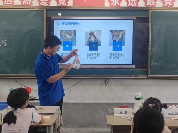 探索未來之門，2024年一肖一碼一中