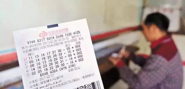 澳門今晚特馬開什么號，理性看待彩票，警惕違法犯罪風(fēng)險