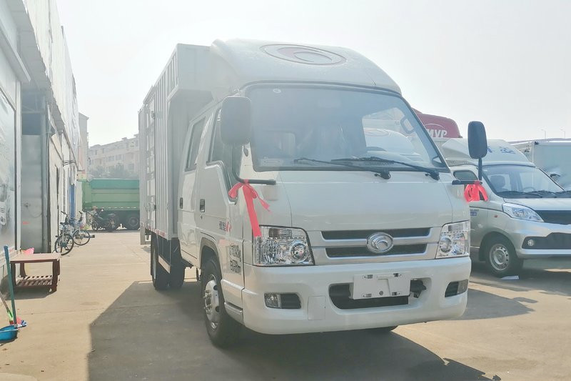 時代馭菱柴油V2最新款，引領(lǐng)時代潮流的商用車新星
