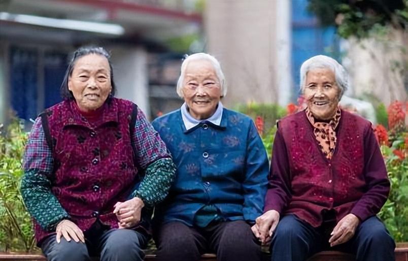 最新2022年血糖標(biāo)準(zhǔn)一覽表，了解并控制血糖的新指南